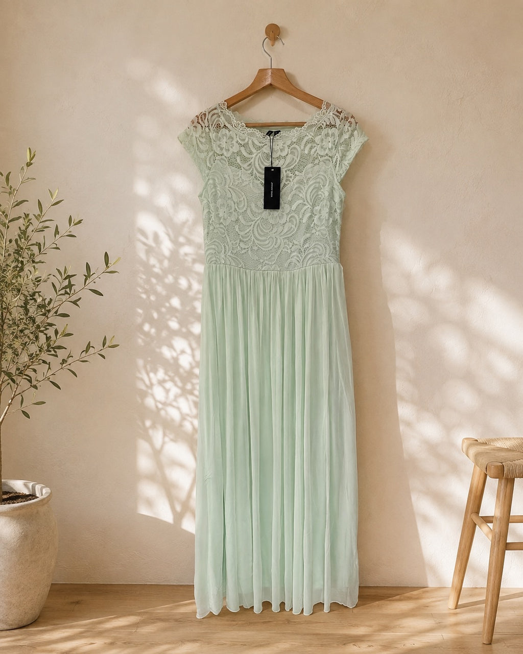 Sukienka maxi koronkowa VERO MODA miętowa