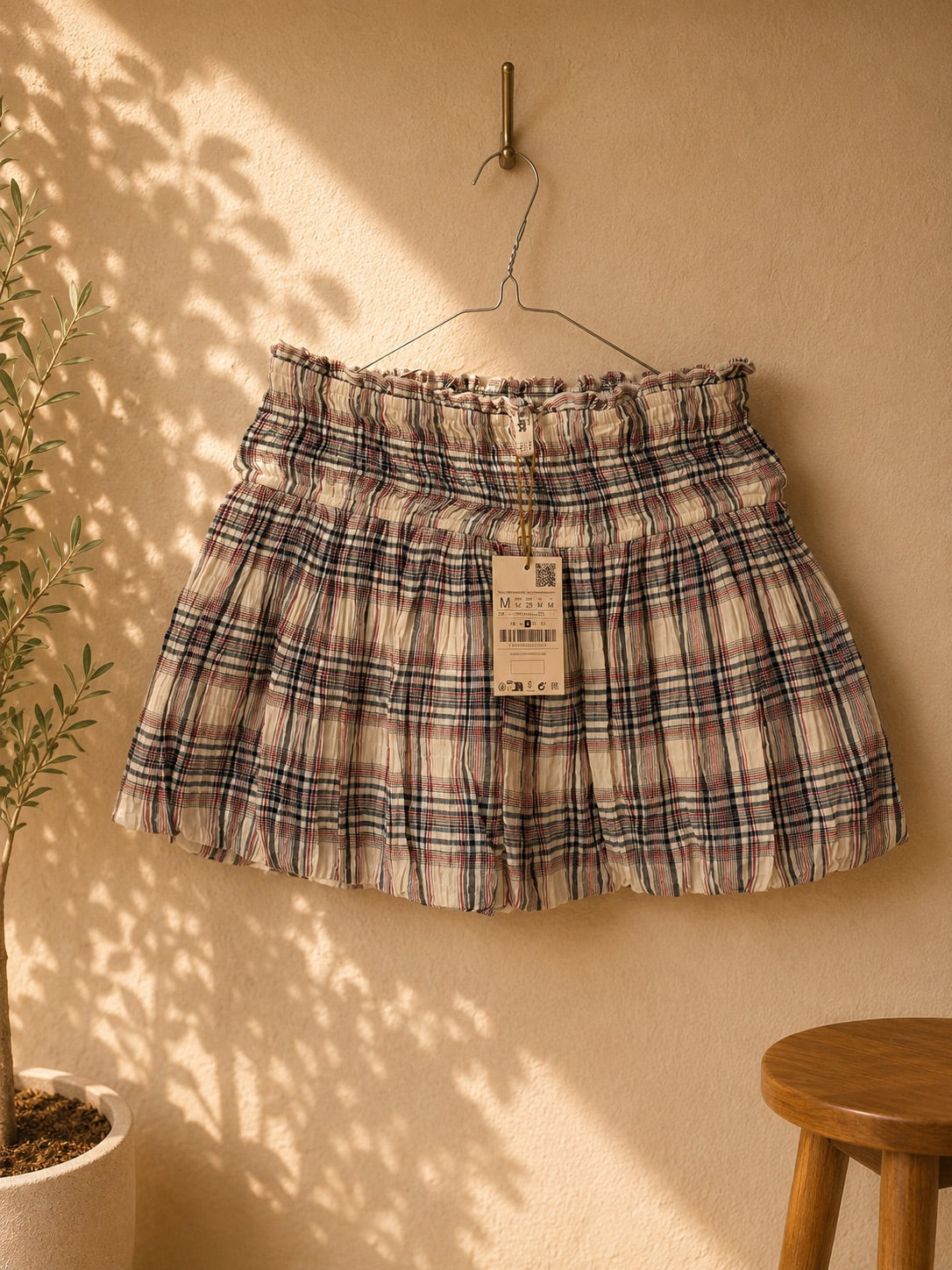 Spódnica mini w kratę Stradivarius