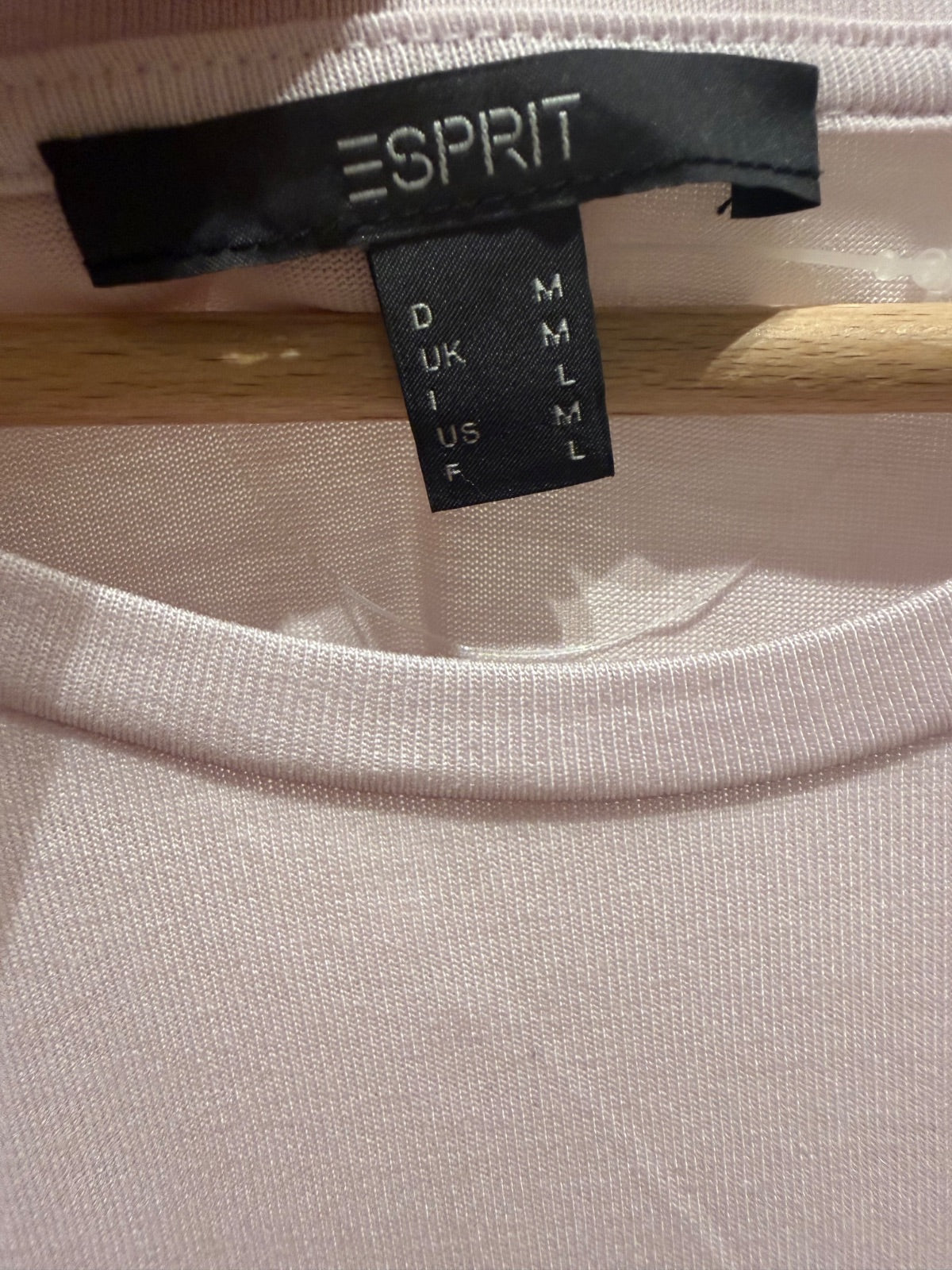 T-shirt z haftem timeless ESPRIT M