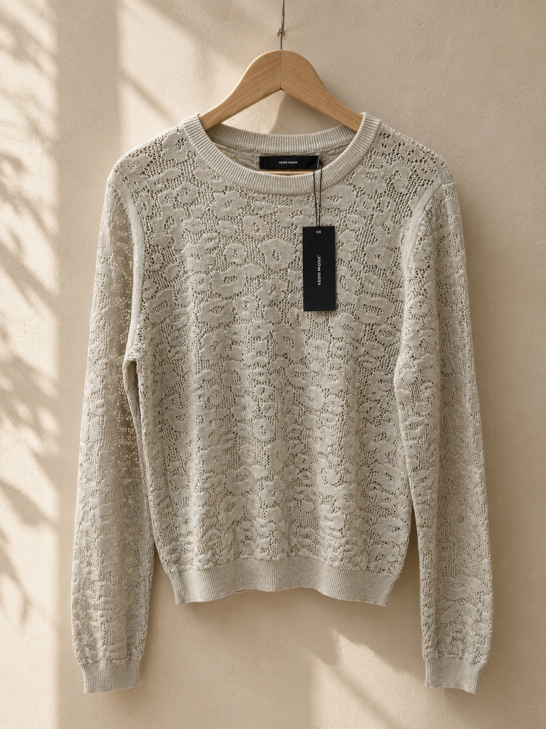 Sweter ażurowy Vero Moda z okrągłym dekoltem