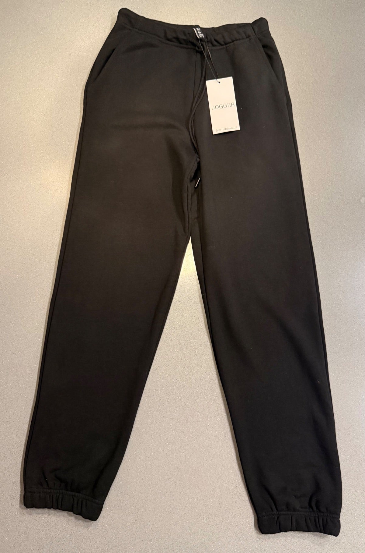 Spodnie jogger czarne Stradivarius