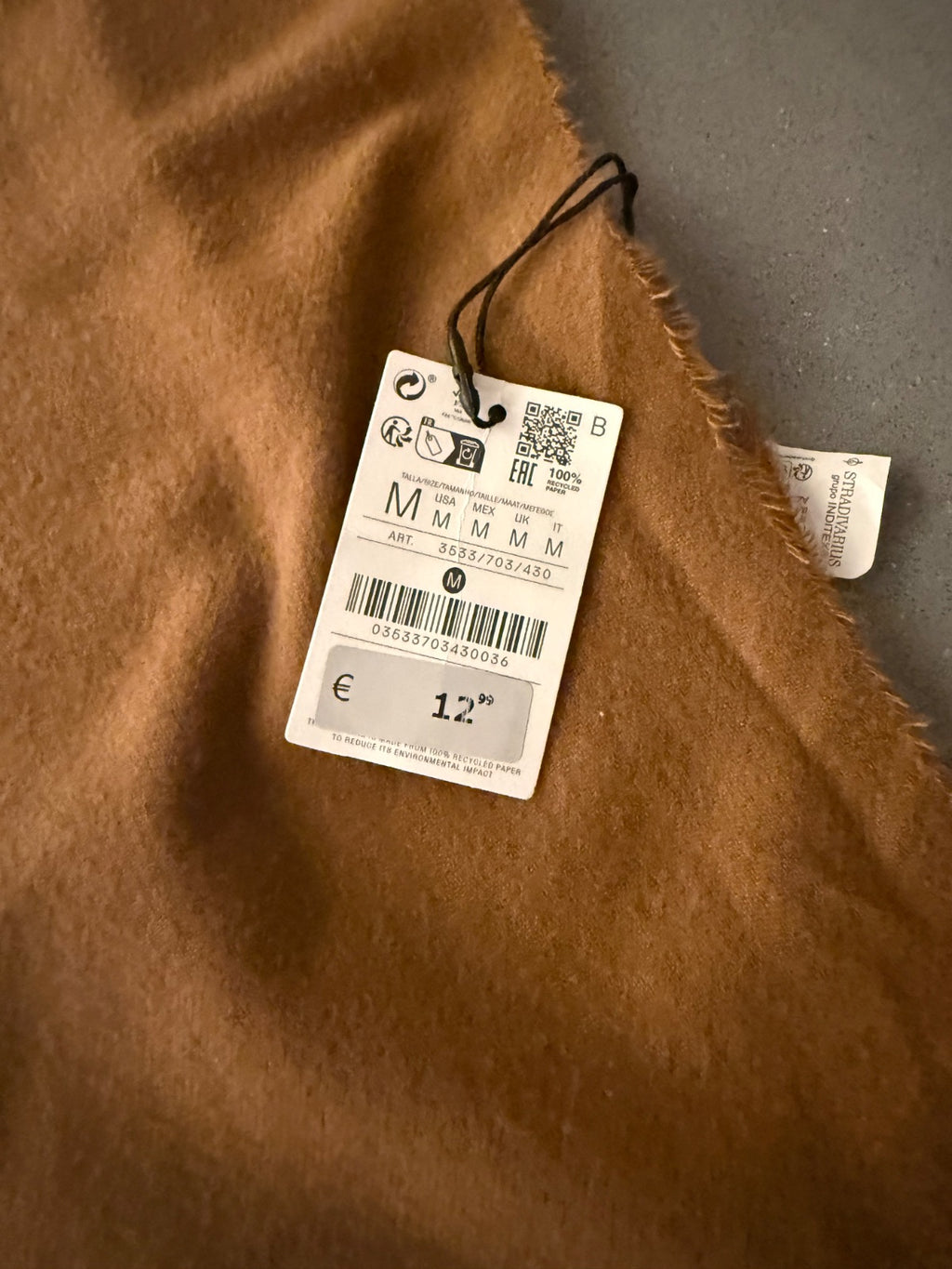 Szalik z frędzlami Stradivarius camel