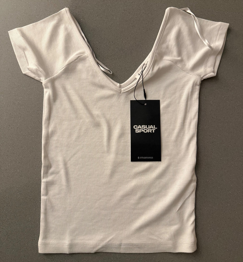 T-shirt prążkowany Stradivarius Casual Sport biały S