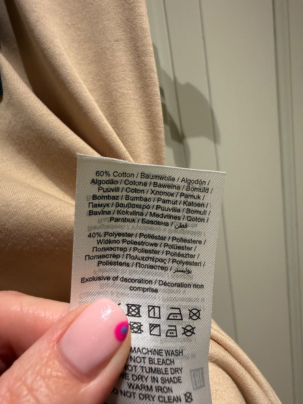 Sukienka midi bez rękawów Vero Moda beżowa XS