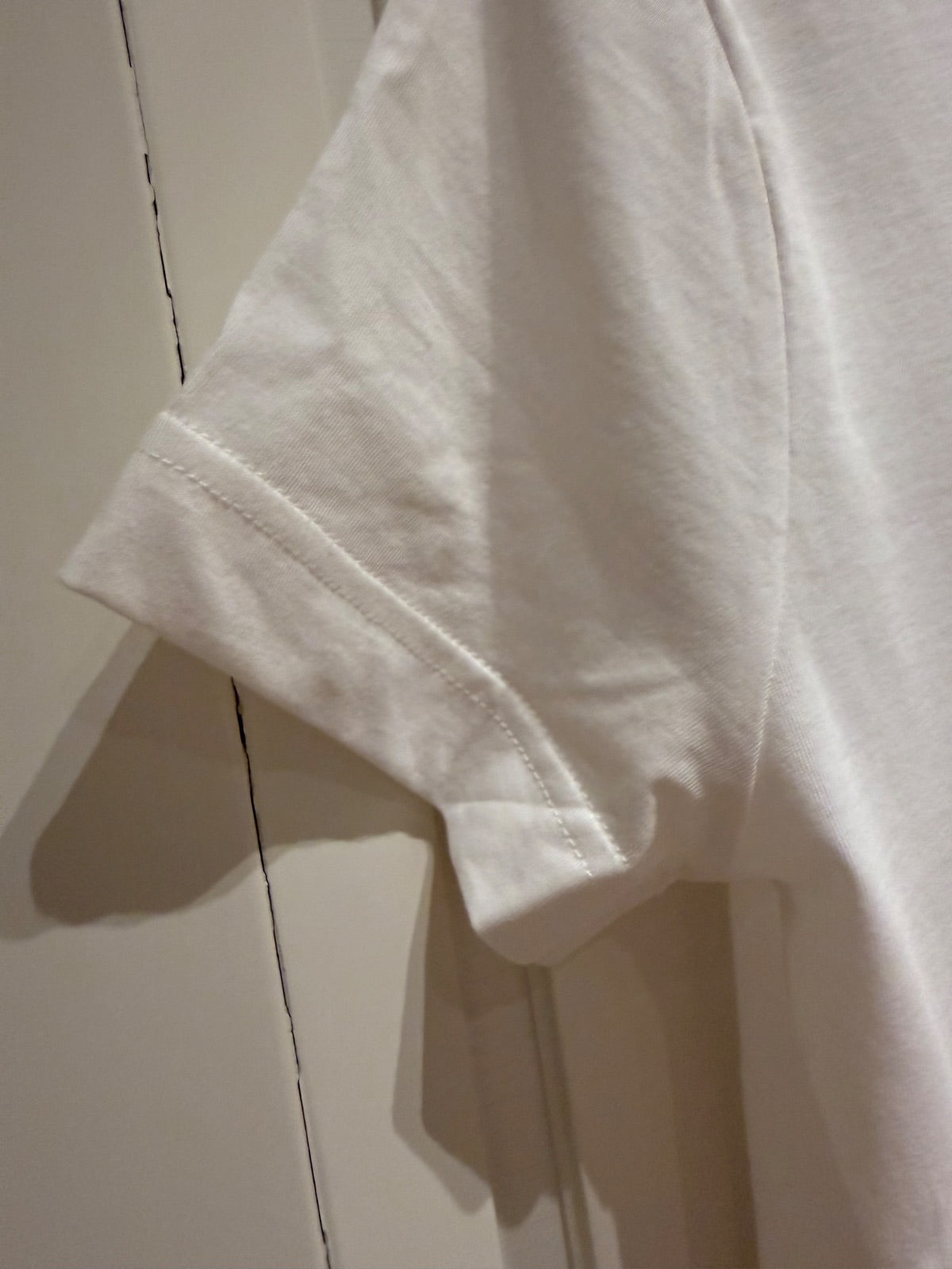 T-shirt z kwiatowym nadrukiem Esprit