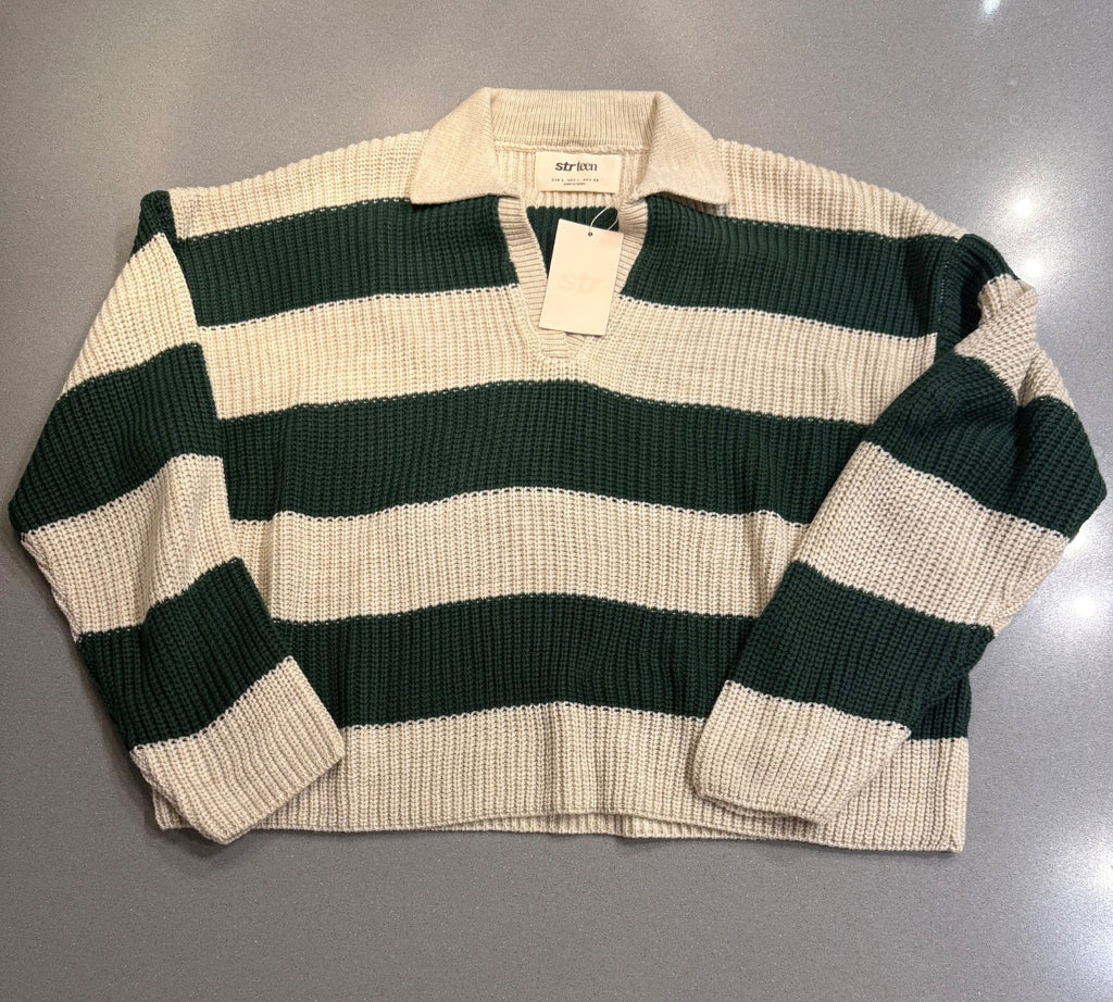 Sweter polo w paski Stradivarius oversize